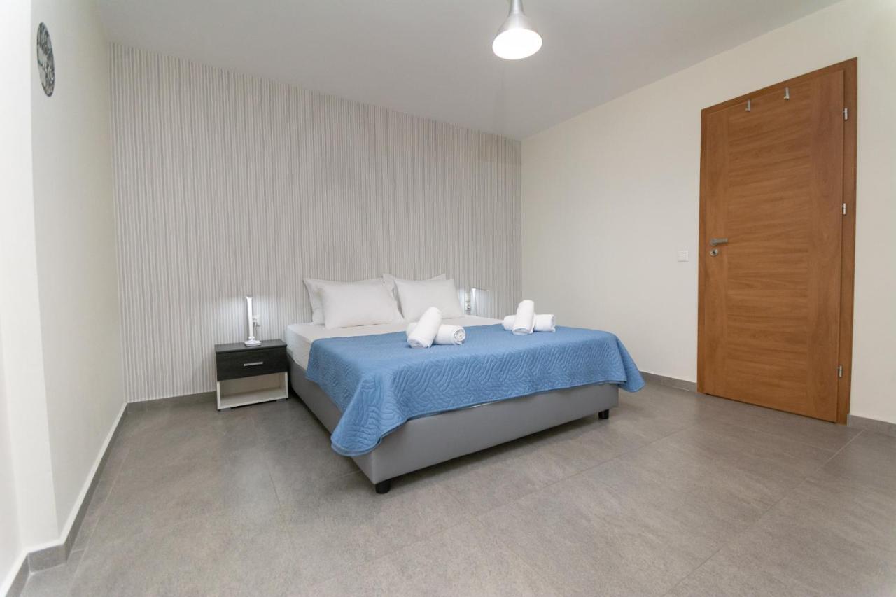 Spacious Fully Equipped 3Bd 2Bath Apt In The Heart Of City With Balconies Ac And Fast Wifi #1 Iráklio Kültér fotó