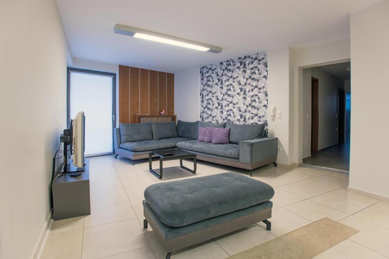 Spacious Fully Equipped 3Bd 2Bath Apt In The Heart Of City With Balconies Ac And Fast Wifi #1 Iráklio Kültér fotó