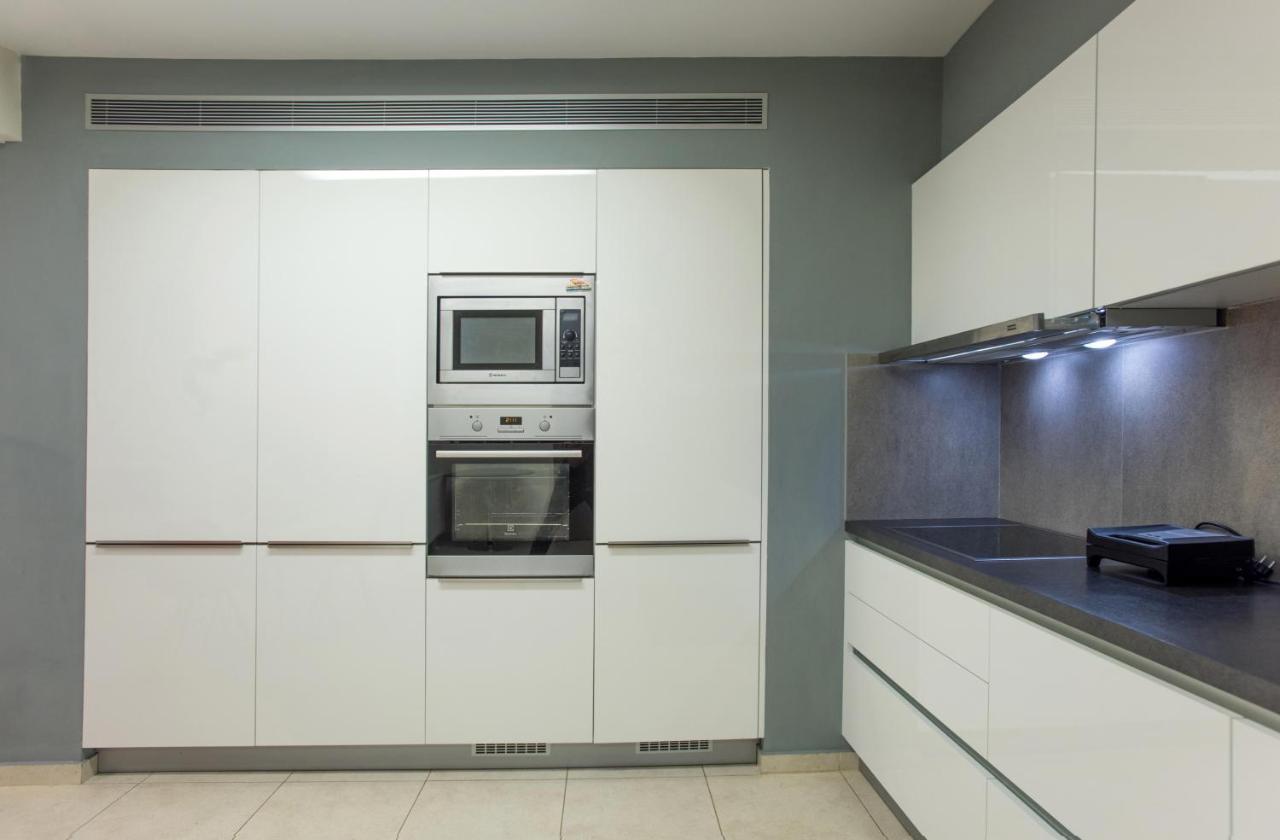 Spacious Fully Equipped 3Bd 2Bath Apt In The Heart Of City With Balconies Ac And Fast Wifi #1 Iráklio Kültér fotó